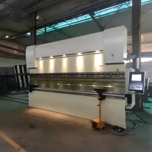 Fully CNC-controlled high-speed press brake